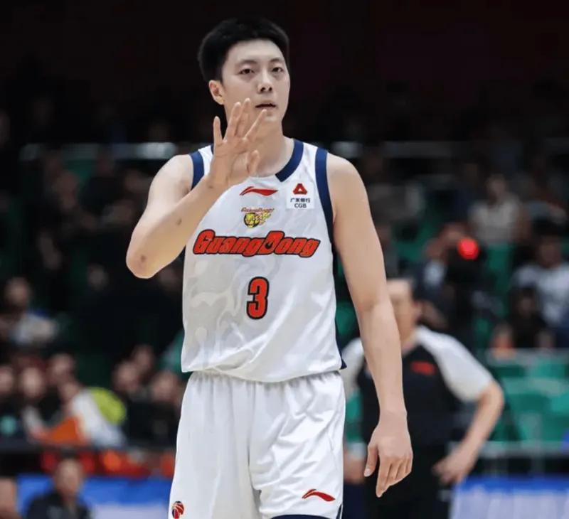 乐鱼体育-杜锋多给胡明轩一些尊重吧!末节开始搏命主导攻守,他的能力不差