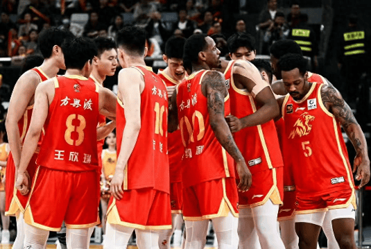 乐鱼体育app下载-广厦男篮对阵山西!球员评分:3人满分、4人及格、3人低迷